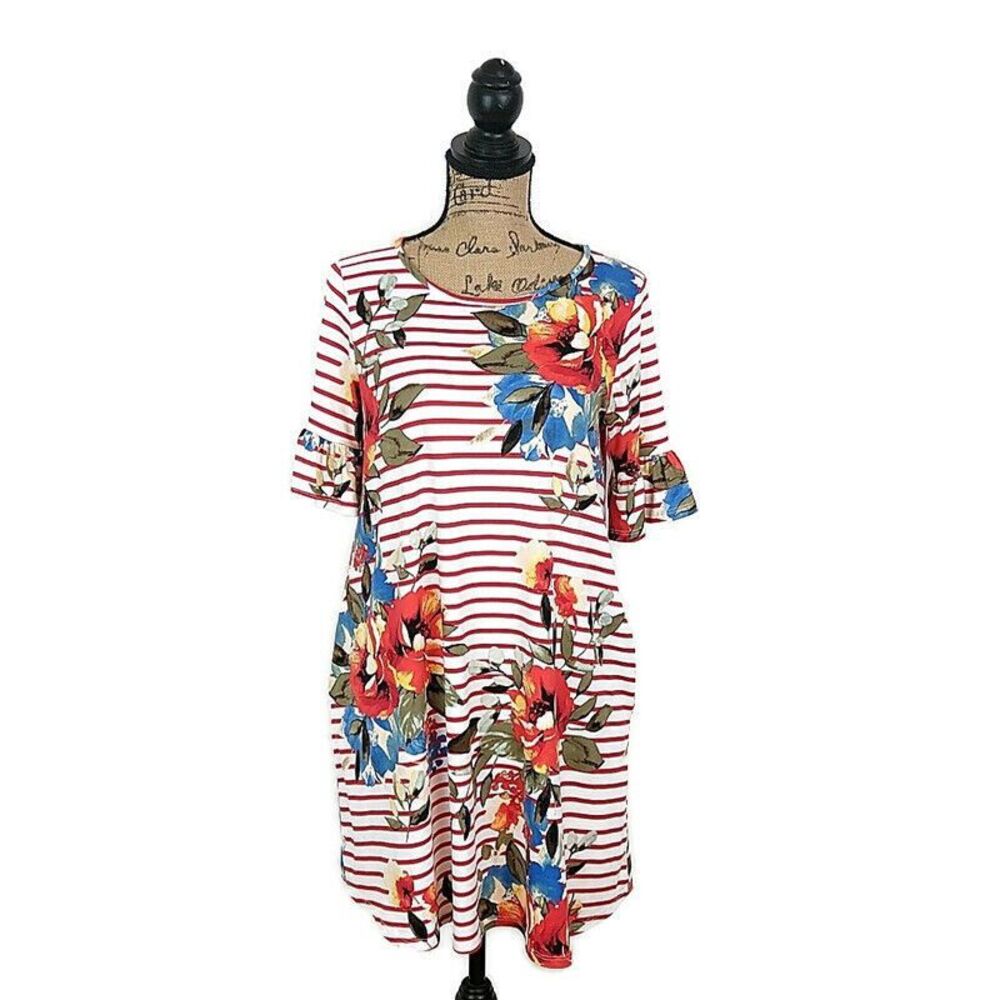 💥5/$25 Sweet Lovely Womens M Dress Red Stripe Floral Ruffle Sleeve Knee Length